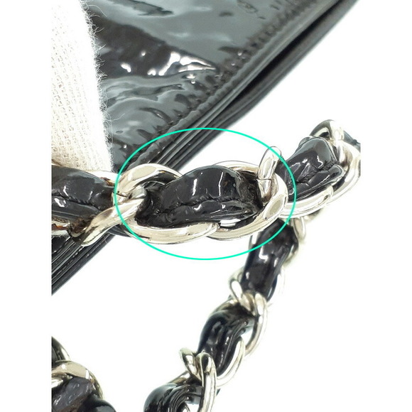 Chanel Bonbon Chain Semi-Shoulder Bag - Picture 4 of 9